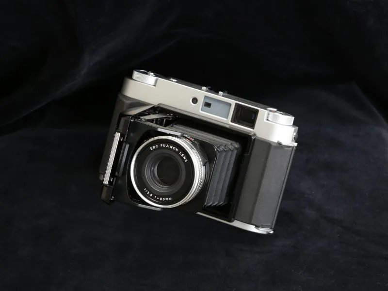 Fujifilm GF670